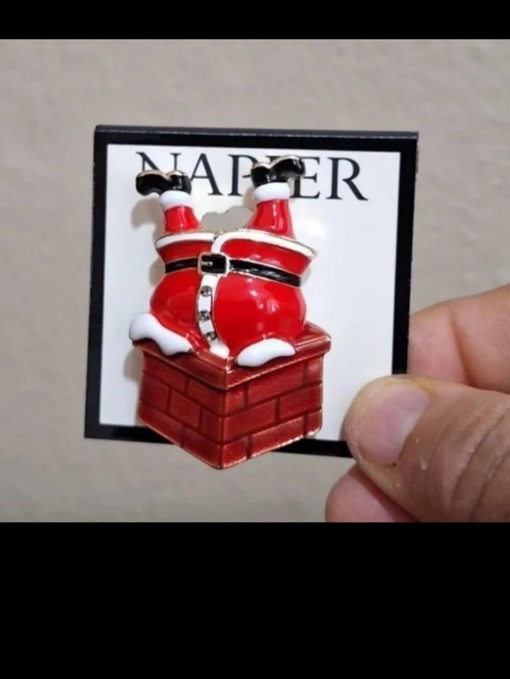 Cute Napier Santa Climbing Down A Chimney Enamel Pin New On Card.